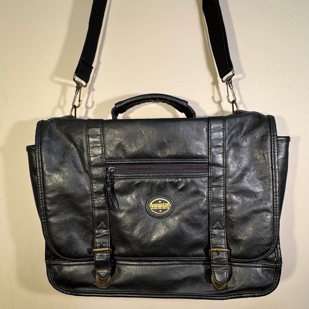 Vintage Michael Stevens Black  Leather Messaged Bag / Brief Case With Clips